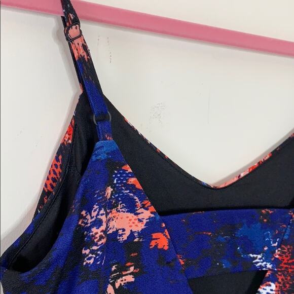 Material Girl Dallas Watercolor Dress NWT Size Medium - Picture 8 of 9